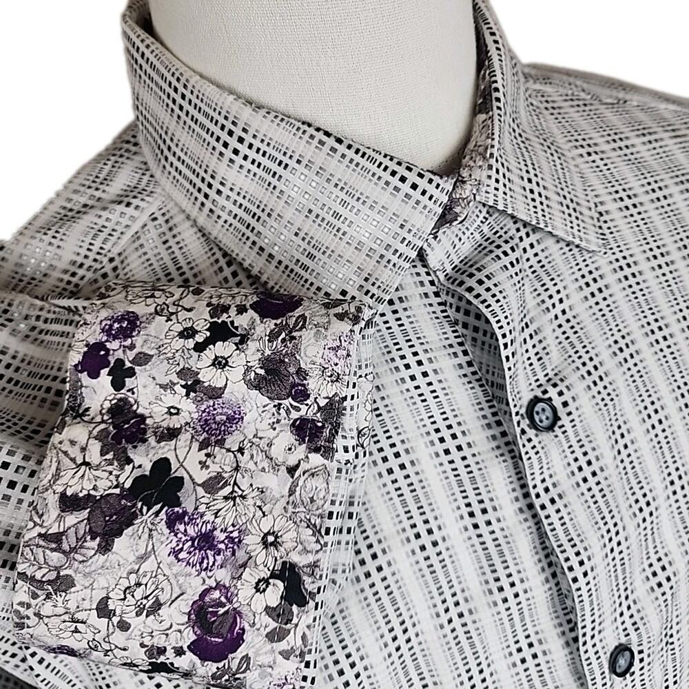 Robert Graham Men's Button Down T-Shirt Size Medium Color White/Black